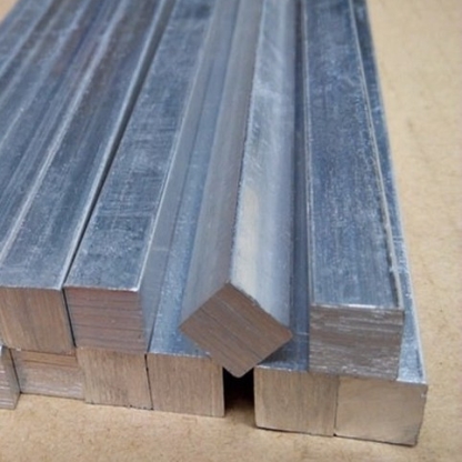 Квадрат алюминиевый прессованный АД0 40х40 мм ГОСТ 21488-97 в&nbsp;Иркутске
